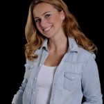 Nina Havel


Copyright:Nina Havel GmbH

Die Veröffentlichung im Zusammenhang mit Hinweisen auf Nina Havel GmbH, Moderation ist honorarfrei und muss mit dem Quellenhinweis erfolgen. Jede weitere Verwendung ist honorarpflichtig, insbesondere auch der Wiederverkauf. Das Copyright bleibt bei Nina Havel GmbH. Wir bitten um Belegexemplare. Bei missbräuchlicher Verwendung behält sich Nina Havel GmbH zivil- und strafrechtliche Schritte vor.